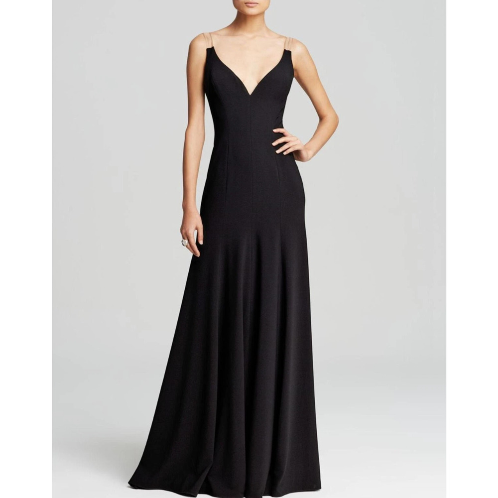 NWT Vera Wang Black VNeck Illusion Mesh Formal Gown Size 4 Long A Line